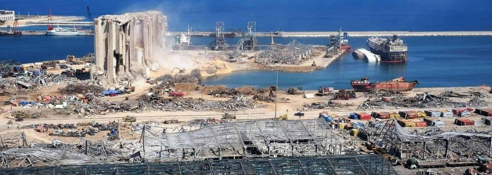 Le port de Beyrouth après l'explosion du 4 août 2020