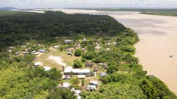 Le village amérindien de Trois Paletuviers.