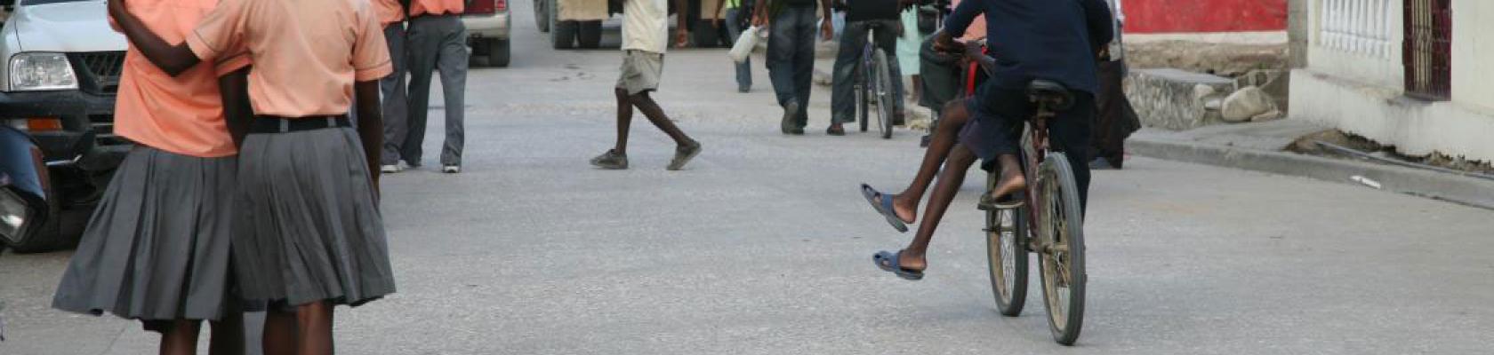 Haïti,city, street, girls
