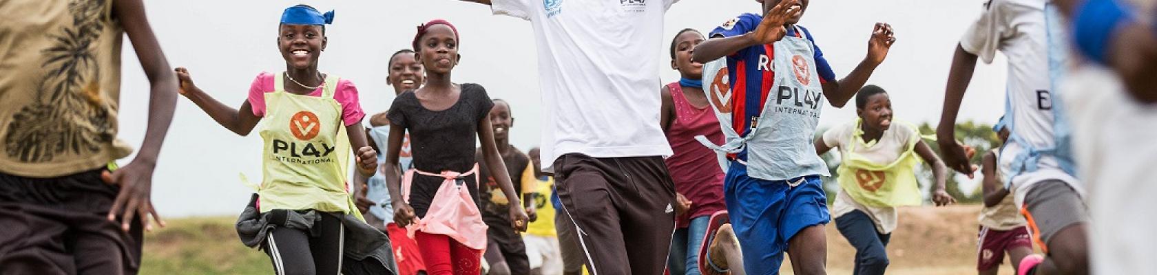 Une session de playdagogie par Play International au Burundi