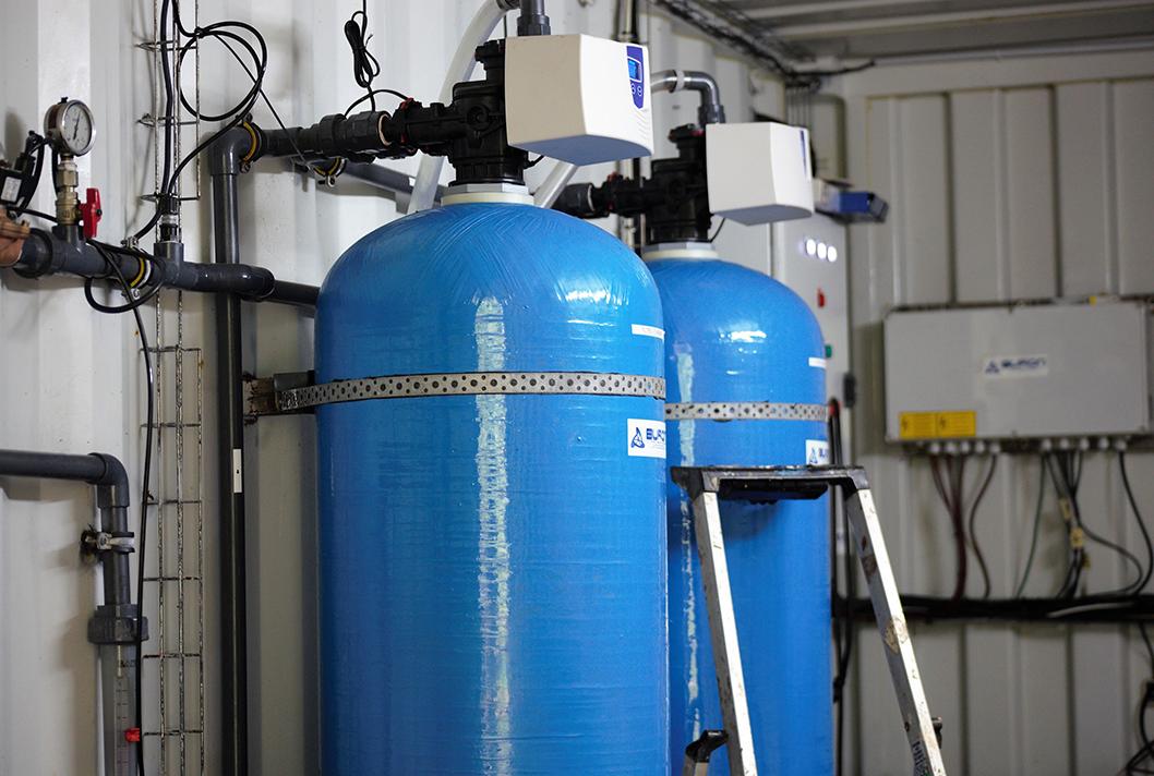 Guyana : agua del nacimiento... ¡Por fin potable! | AFD - Agence Française  de Développement