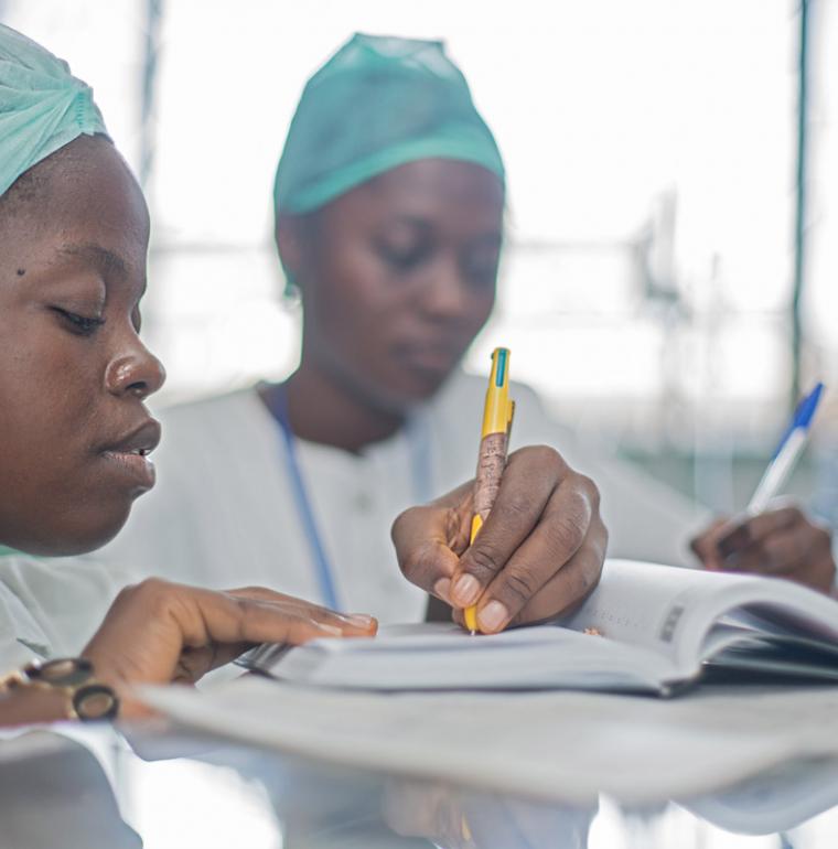 enfermeira, hospital Ngaliema, Kinshasa, RDC, Wilcocq