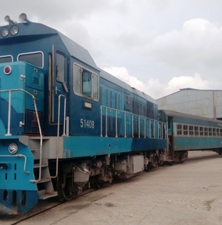 Luyano train repair workshop in Havana 