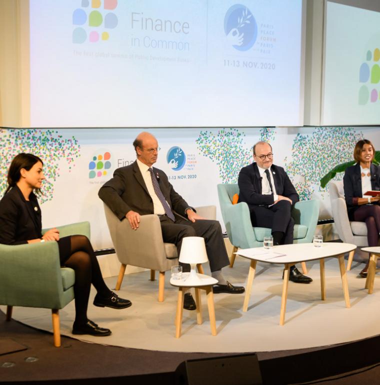 Apoyar a la coalición mundial de los bancos de desarrollo, Igualdad de género