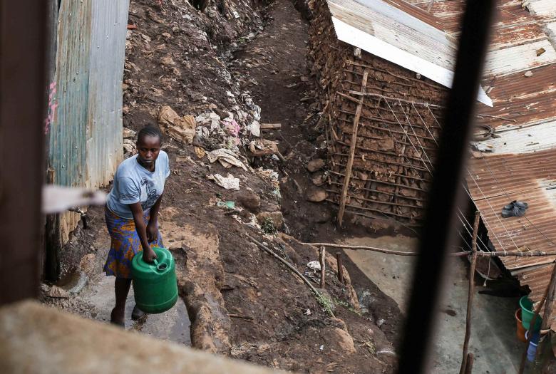 Improving the living conditions of slum residents in Kenya