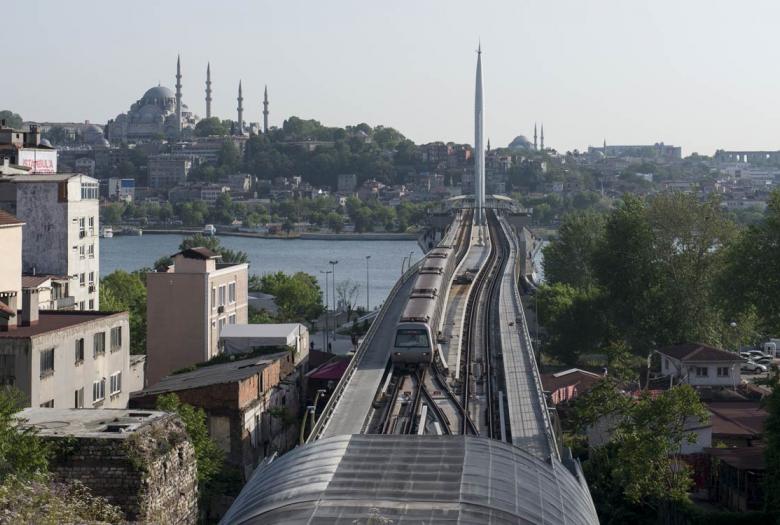 Financer l'extension des lignes de métro M4 et M10 d’Istanbul