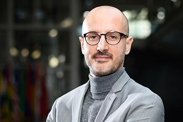 Rohen, Economist, AFD