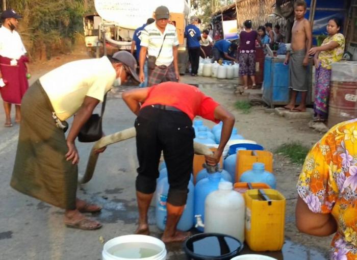 Myanmar, distribution d'eau