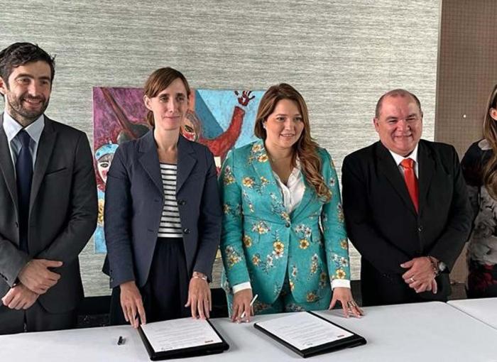 Banco Popular y AFD firman convenio de cooperación en Finanzas Sostenibles