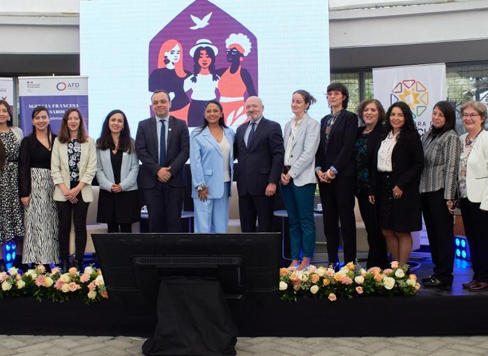 ecuador afd mujeres migrantes