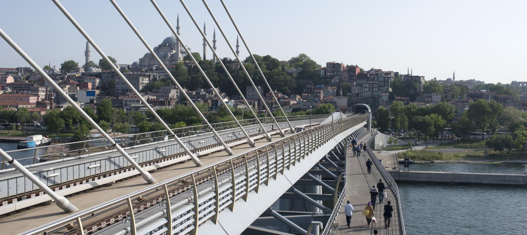 Métro, Istanbul, Turquie