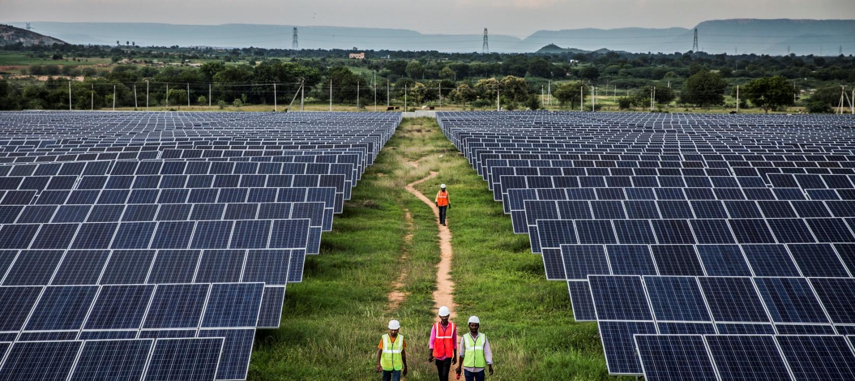 Centrale solaire New Era, Inde, panneaux solaires, énergies renouvelables