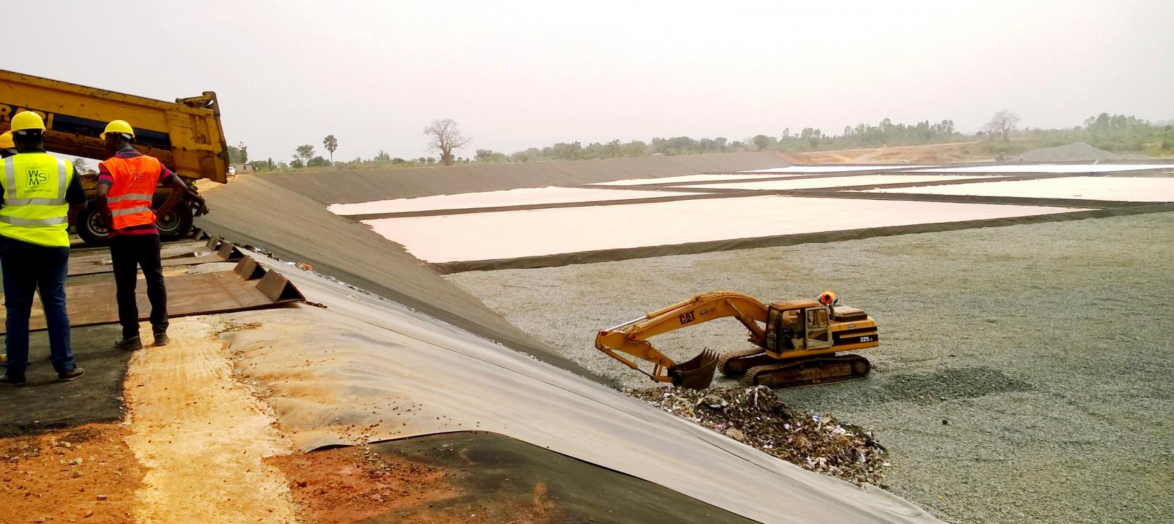 Vers une meilleure gestion des déchets à Lomé - image