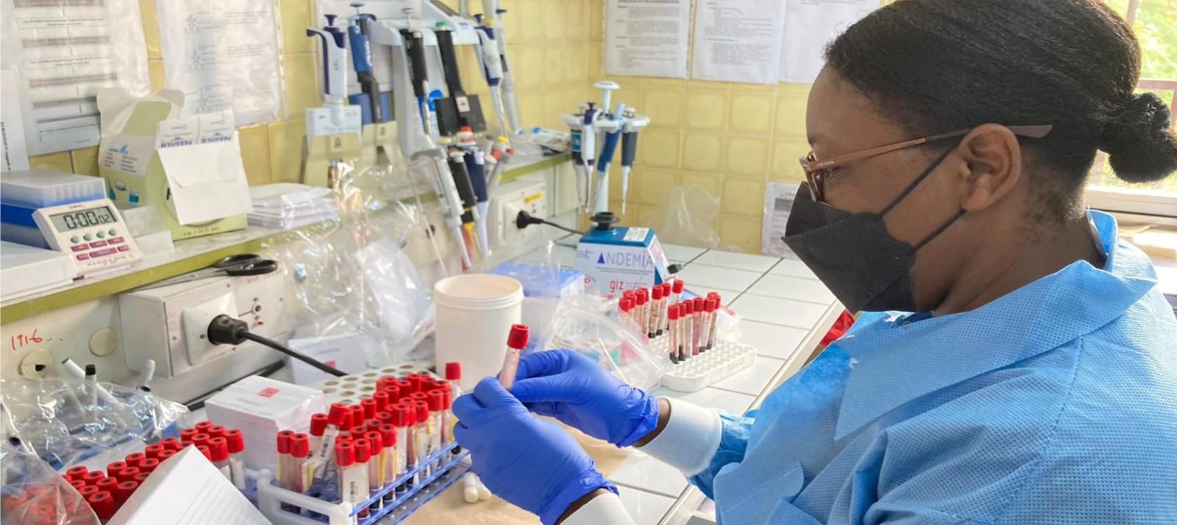 Appuyer la riposte africaine à l’épidémie de Covid-19 (ARIACOV)