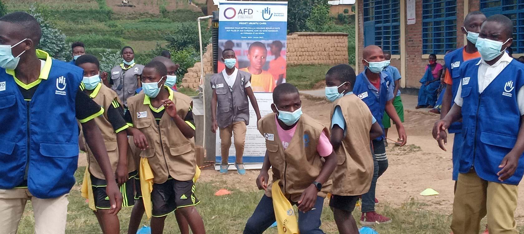 L'AFD accompagne l'ONG Humanité et Inclusion dans la lutte contre les violences basées sur le genre, l’âge et le handicap au Rwanda.