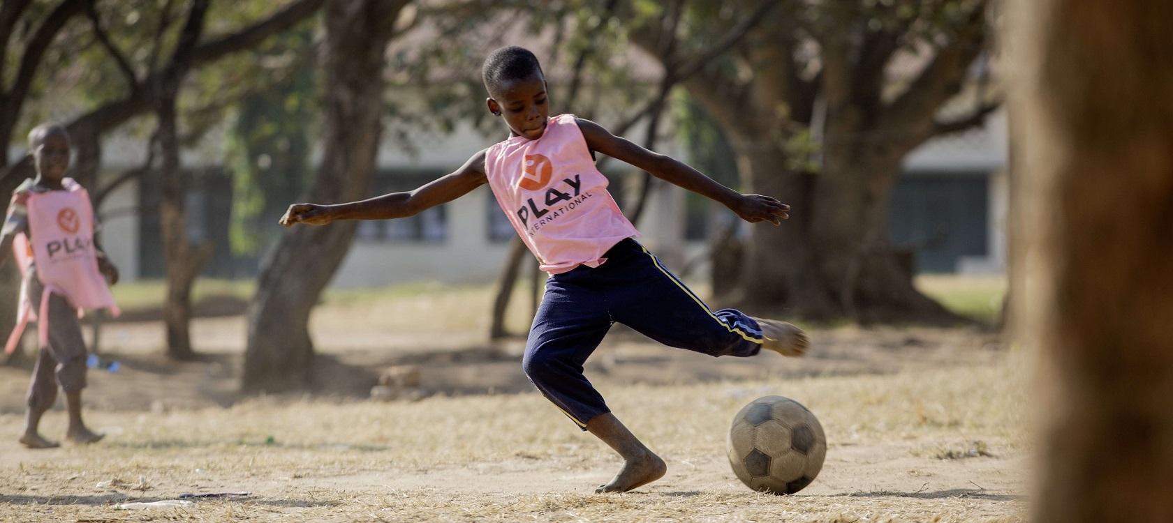 football Burundi play international AFD sport ballon