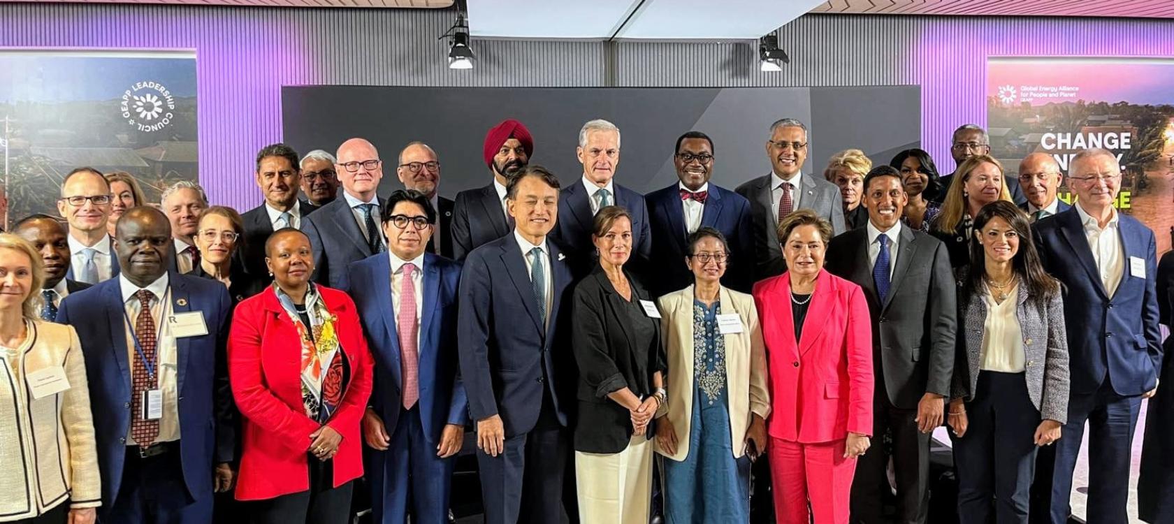 The GEAPP Leadership Council, together with the GEAPP Board Members, at the third in-person GLC convening, held on the sidelines of UNGA and Climate Week in New York. Photo by: Tolani Alli