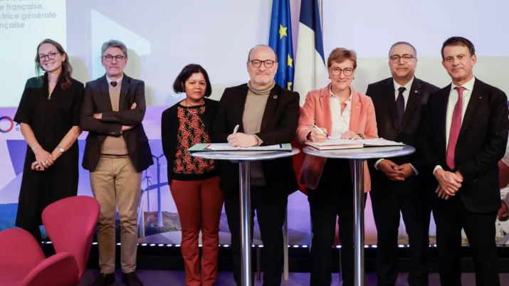 L'AFD et la Croix-Rouge française renforcent leur engagement pour la résilience des territoires des trois bassins océaniques (Caraïbes, océan Indien et océan Pacifique) face aux risques de catastrophes naturelles et aux crises sanitaires, avec un nouveau financement de 12 millions d'euros