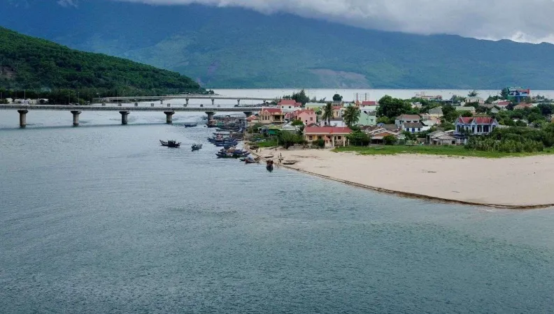 Amélioration de l'environnement urbain de petites et moyennes villes du Vietnam