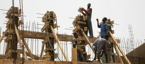 Sommet Finance en commun : l’AFD mobilise 3 millions d’euros pour renforcer la structuration et le développement des Caisses des dépôts et consignations du Burkina Faso et de Côte d’Ivoire