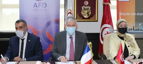 Tunisie : l’AFD et la Caisse des Dépôts et Consignations partenaires pour le soutien de l’entrepreneuriat feminin