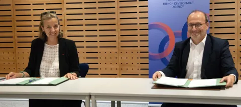L’AFD et CARE France s’engagent pour l’égalité femmes-hommes avec un projet de renforcement des mouvements féministes et le leadership des femmes en Afrique